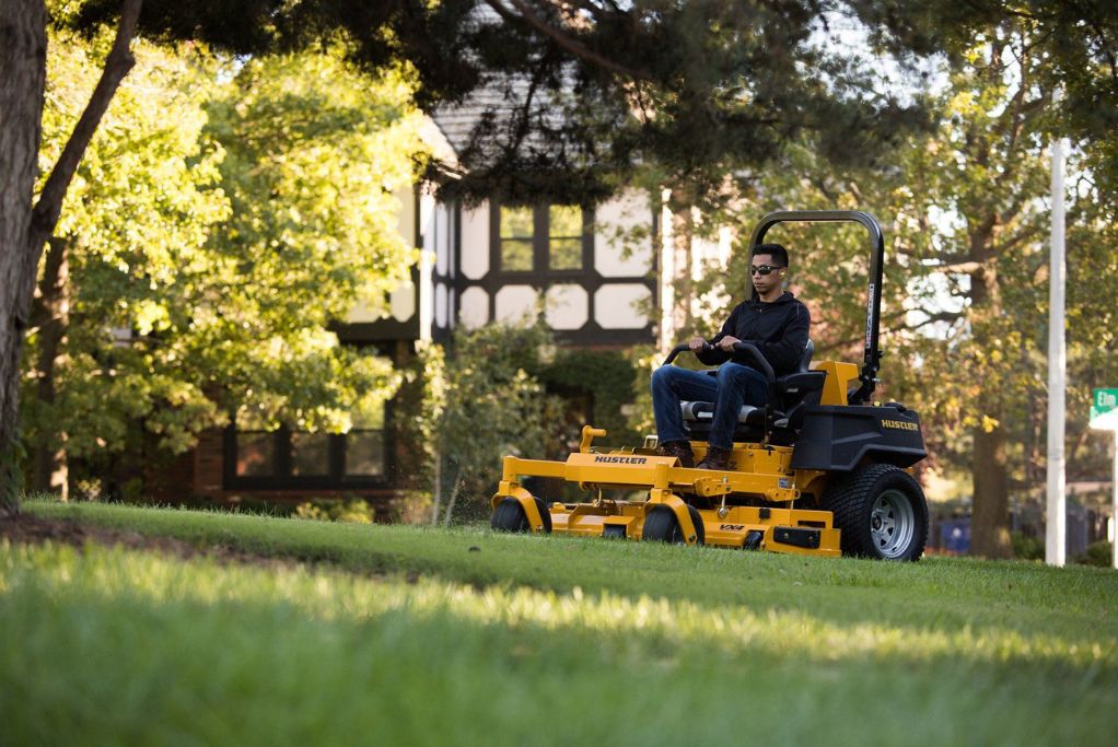 Best commercial mower brands in the USA