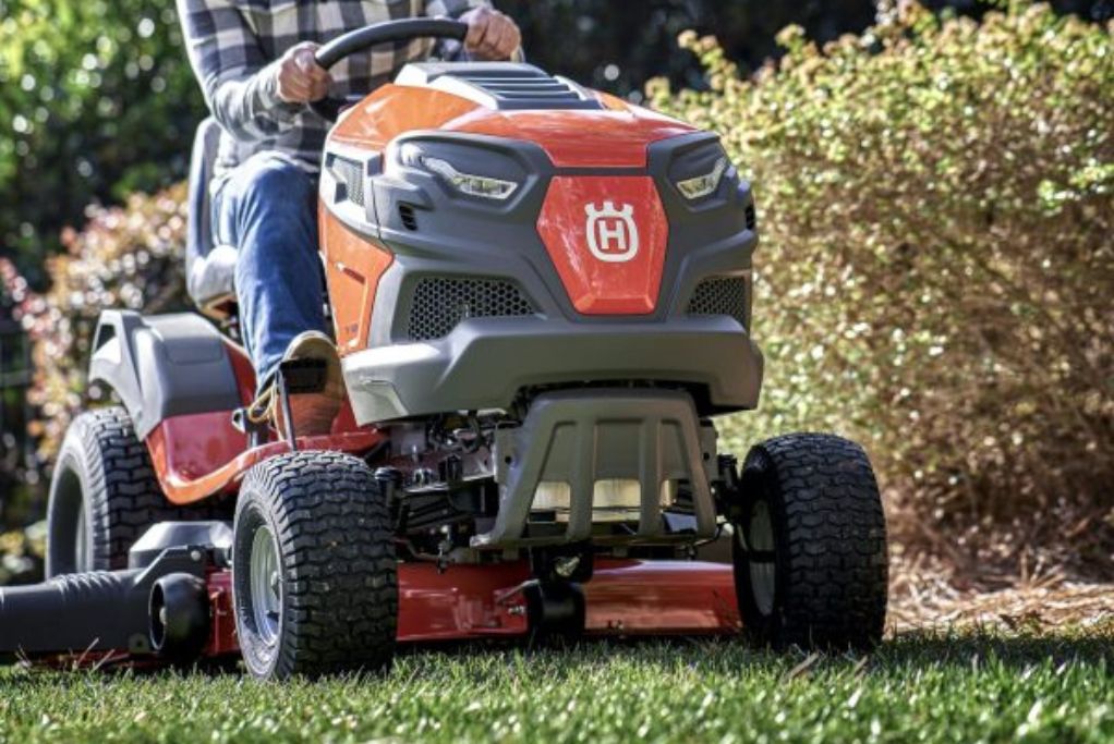 types of riding lawn mowers for beginners